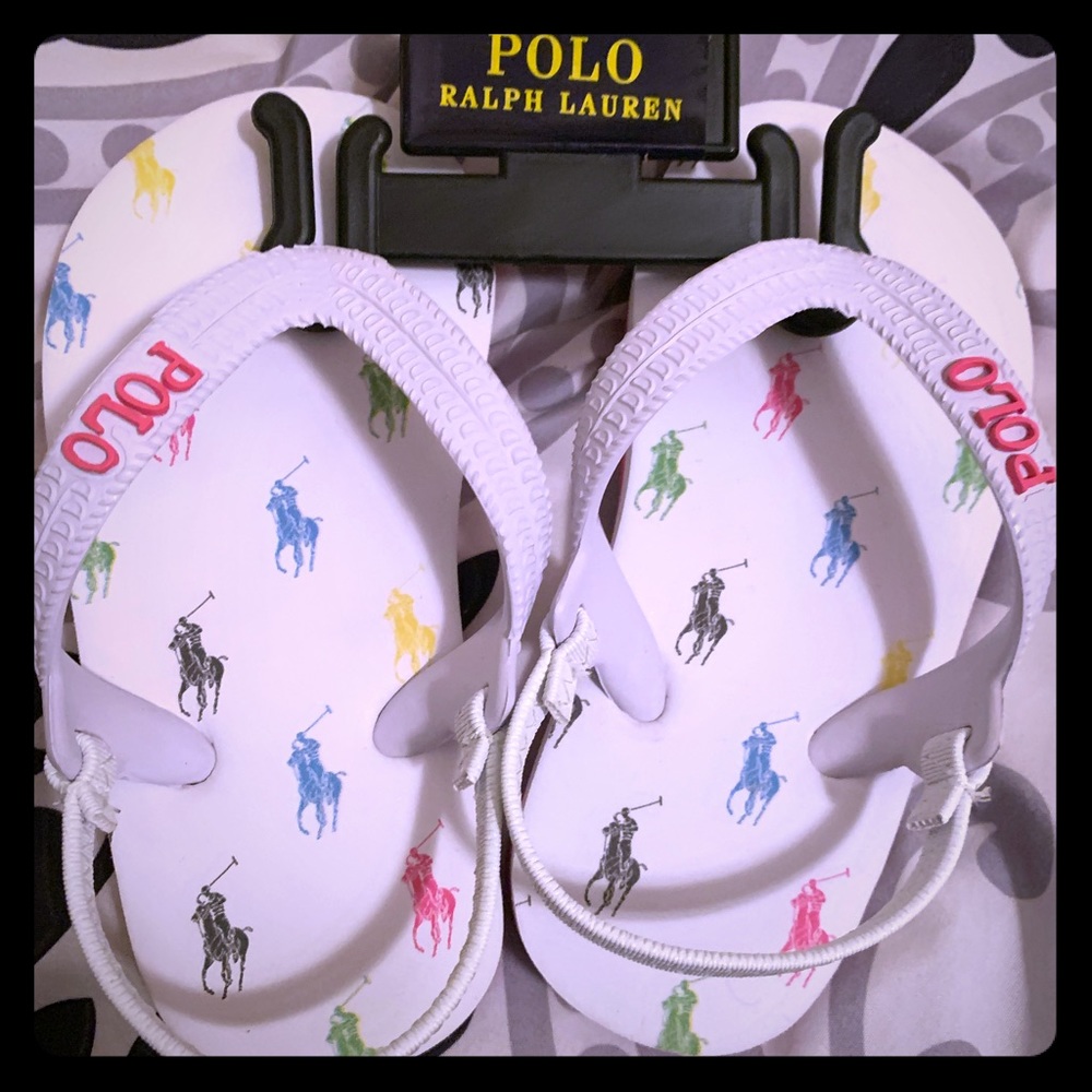 Girls sandals